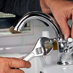 سباك قريب من موقعي في جدة