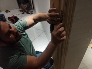 نجار خشب حي الرحاب