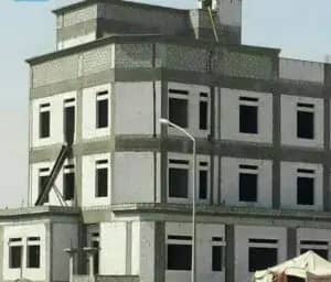 عامل مليس