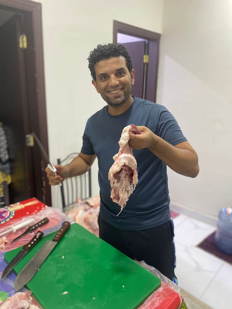 جزار بالرياض ذبح وسلاخ اضاحي قصاب